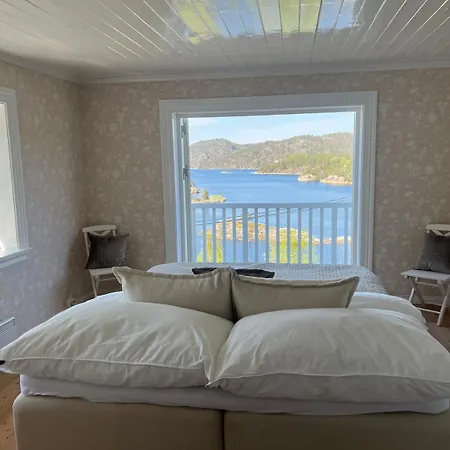 Lindstol - Beautiful Cabin In Wonderful Risor! * Risør