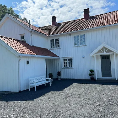 Lindstol - Beautiful Cabin In Wonderful Risor! *